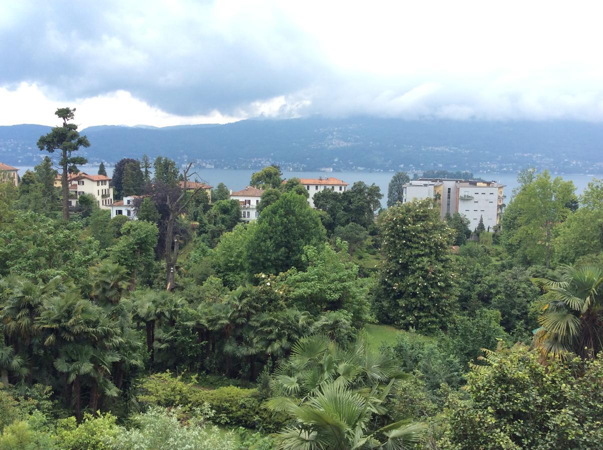 Hotel Villa Della Quercia 베르바니아 외부 사진
